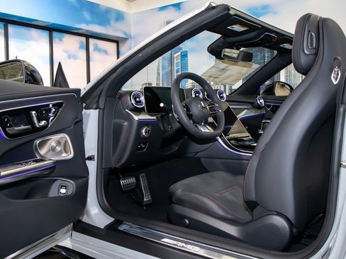 Used 2026 Mercedes-Benz CLE 53 AMG 4MATIC Cabriolet image 15