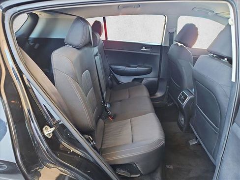 Used 2019 Kia Sportage LX FWD image 19