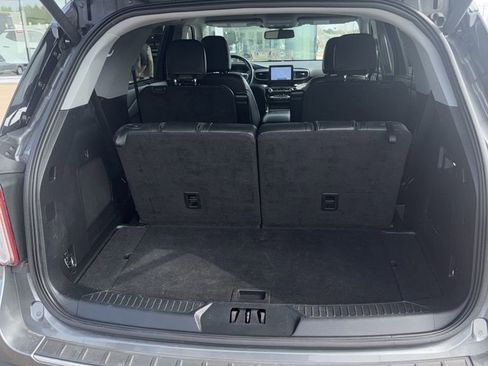 Used 2023 Ford Explorer Limited w/ Equipment Group 301A image 11