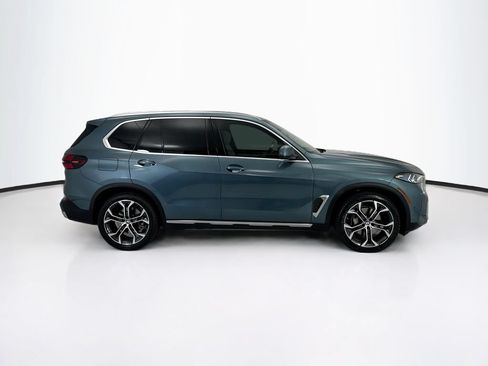 Used 2024 BMW X5 xDrive40i w/ Premium Package AWD/4WD image 4