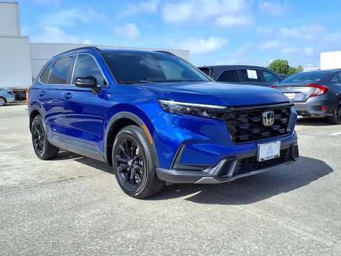 Certified 2024 Honda CR-V Sport image 2