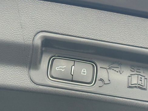 New 2026 Ford Explorer Active w/ Active Comfort Package image 6