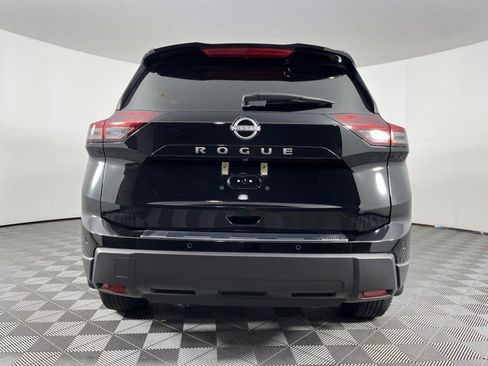 Used 2026 Nissan Rogue SV FWD image 7