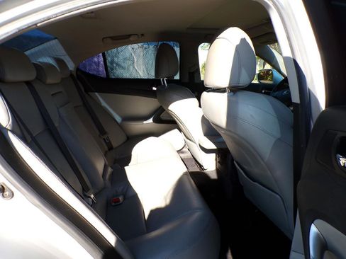 Used 2007 Lexus IS 350 image 23