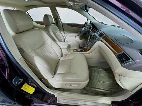 Used 2005 Lexus ES 330 FWD image 26