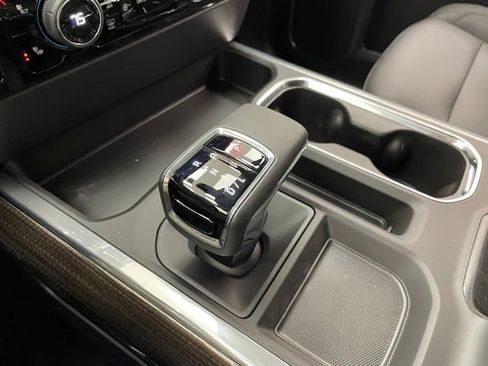 New 2026 Chevrolet Silverado 1500 LT Trail Boss w/ Convenience Package II AWD/4WD image 7