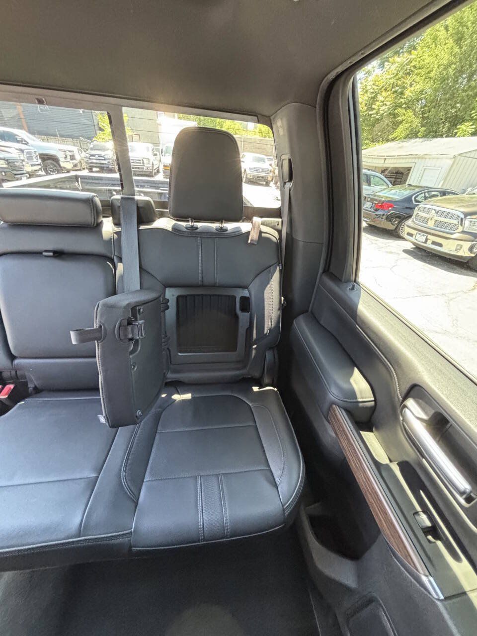Used 2020 Chevrolet Silverado 2500 High Country w/ Z71 Off-Road Package AWD/4WD image 13