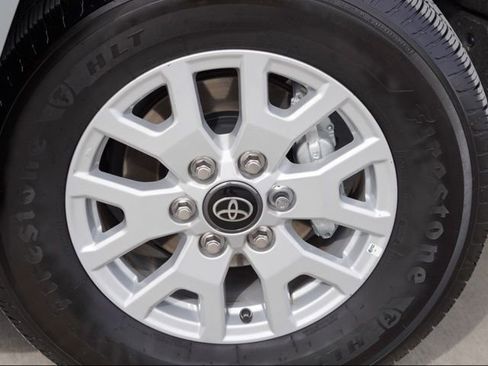 Certified 2024 Toyota Tacoma SR image 8