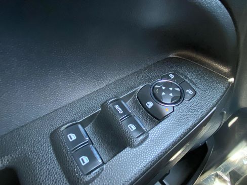 Used 2020 Ford EcoSport SE FWD image 44