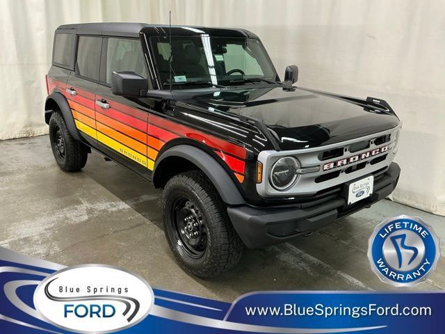 New 2026 Ford Bronco Big Bend w/ Free Wheeling Package AWD/4WD image 1