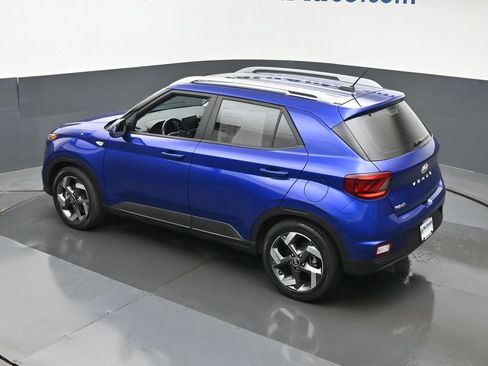 Used 2023 Hyundai Venue SEL w/ Cargo Package FWD image 24
