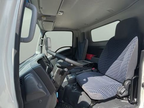 New 2025 Chevrolet Low Cab Forward 5500XG RWD image 10