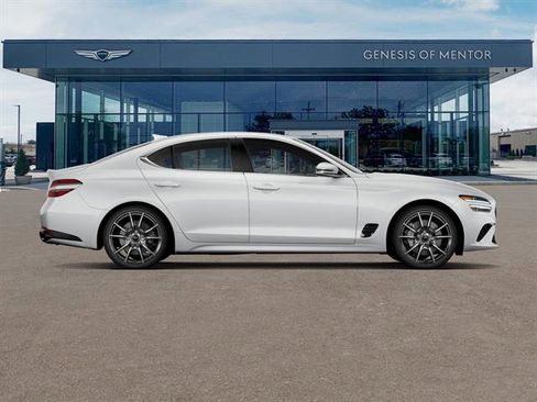 New 2026 Genesis G70 2.5T image 4