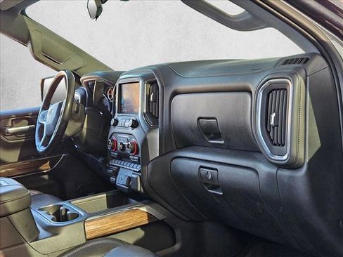 Used 2020 Chevrolet Silverado 1500 LT Trail Boss image 22