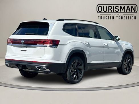 New 2026 Volkswagen Atlas SE image 4