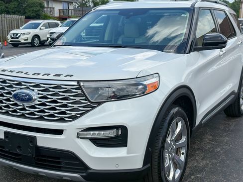 Used 2020 Ford Explorer Platinum AWD/4WD image 7