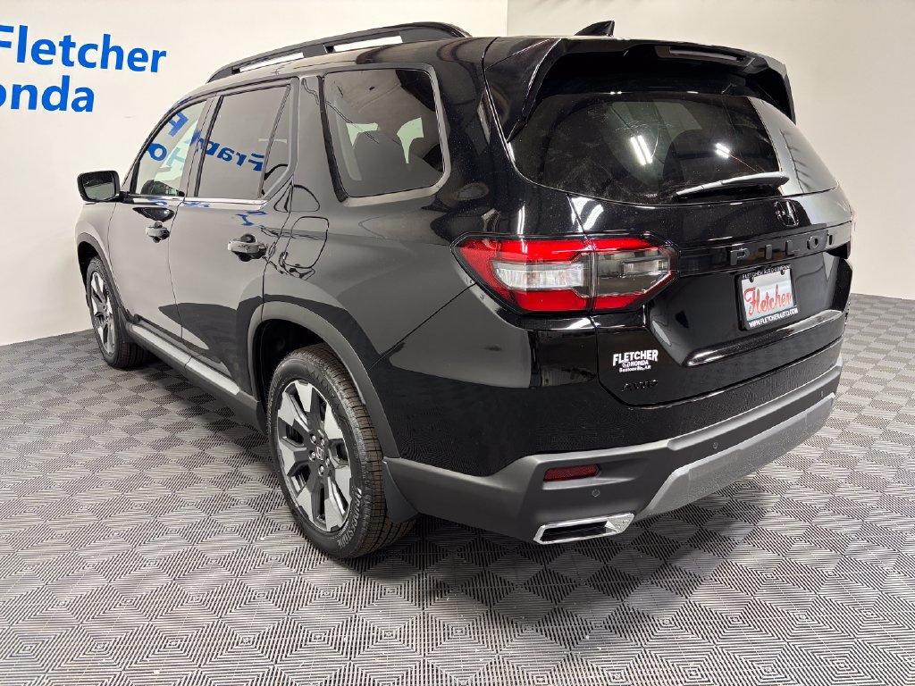 New 2026 Honda Pilot Elite image 4