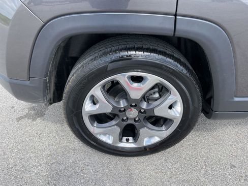 Used 2020 Jeep Compass Limited image 31