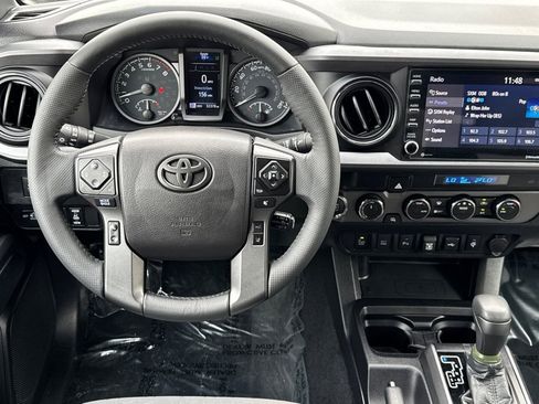 Used 2021 Toyota Tacoma TRD Off-Road w/ Technology Package image 14