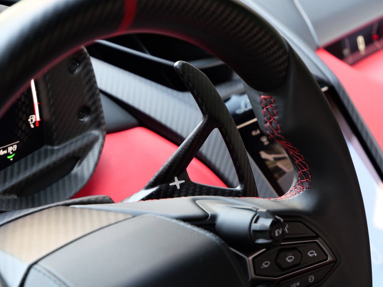 Used 2024 Lamborghini Revuelto AWD/4WD image 27