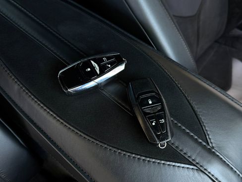 Used 2019 Aston Martin DBS Superleggera RWD image 68