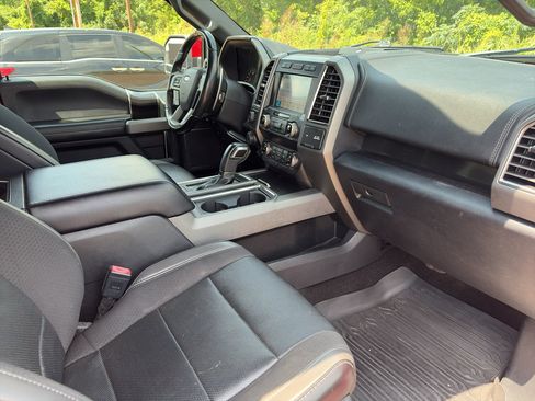 Used 2019 Ford F150 Raptor w/ Equipment Group 802A Luxury AWD/4WD image 12