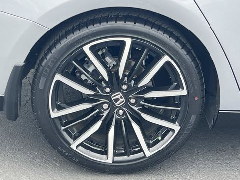 Certified 2023 Honda Accord Touring image 29