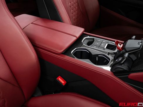 Used 2024 Lamborghini Urus S AWD/4WD image 33