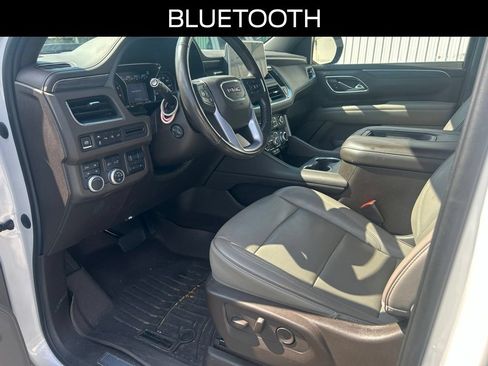 Used 2021 GMC Yukon XL SLT w/ SLT Luxury Plus Package AWD/4WD image 11
