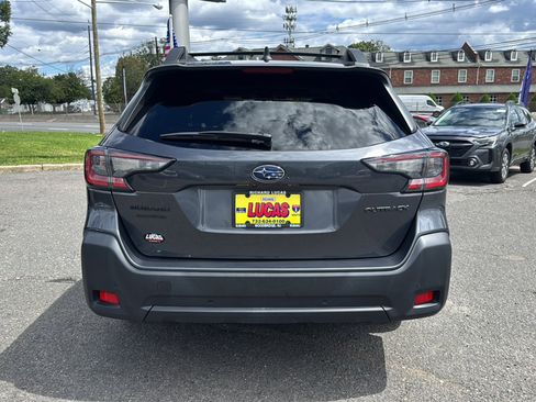 Certified 2024 Subaru Outback Onyx Edition AWD/4WD image 6