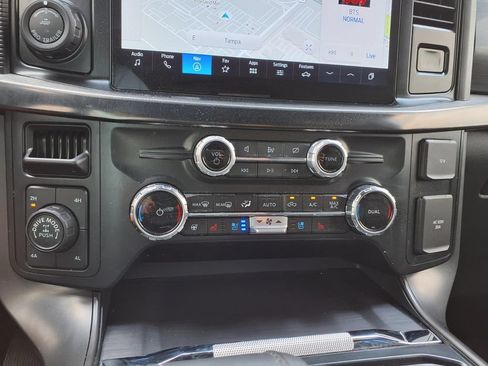 Used 2024 Ford F150 Lariat w/ Equipment Group 502A High AWD/4WD image 31