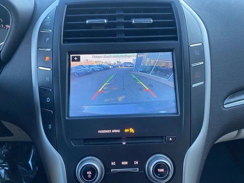 Used 2017 Lincoln MKC Reserve w/ Lincoln MKC Climate Package image 21