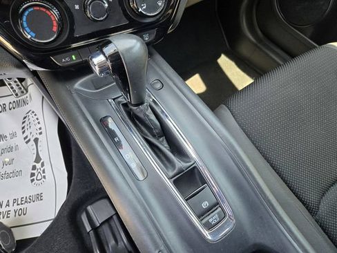 Used 2019 Honda HR-V Sport image 24