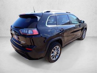 Used 2021 Jeep Cherokee Latitude Lux w/ Comfort/Convenience Group FWD video 4