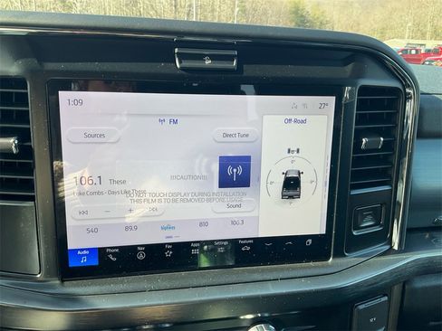 New 2026 Ford F250 Lariat w/ Chrome Package image 23