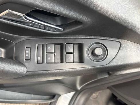 Used 2021 Chevrolet Trax LS w/ Tint and Cruise Package image 17