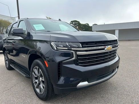 Used 2023 Chevrolet Tahoe LT w/ Luxury Package image 2