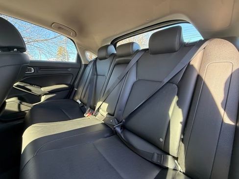 Used 2024 Honda Civic EX-L image 16