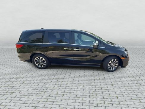 Used 2023 Honda Odyssey EX-L image 9