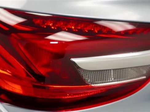 Used 2019 Buick Cascada Premium image 40