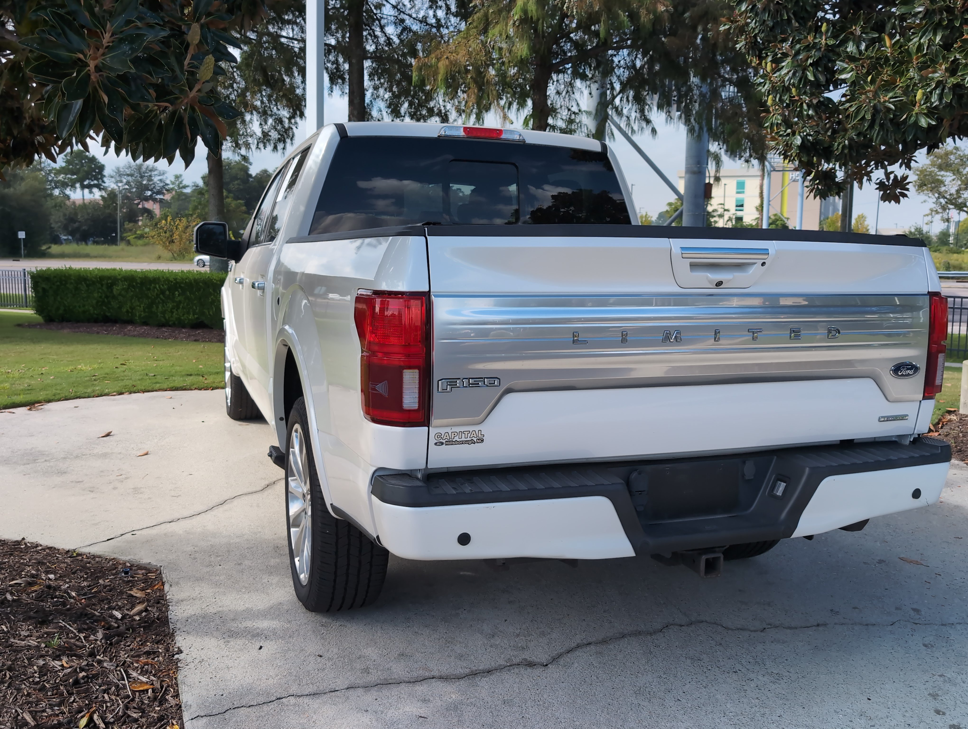 Used 2018 Ford F150 Limited w/ Trailer Tow Package AWD/4WD image 8