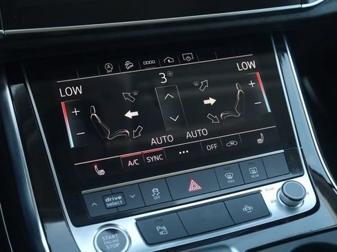 Used 2023 Audi Q7 2.0T Premium w/ Convenience Package AWD/4WD image 22
