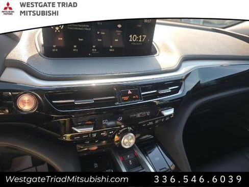 Used 2023 Acura MDX SH-AWD image 12