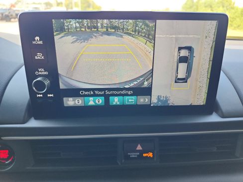 Used 2024 Honda Pilot Elite image 19