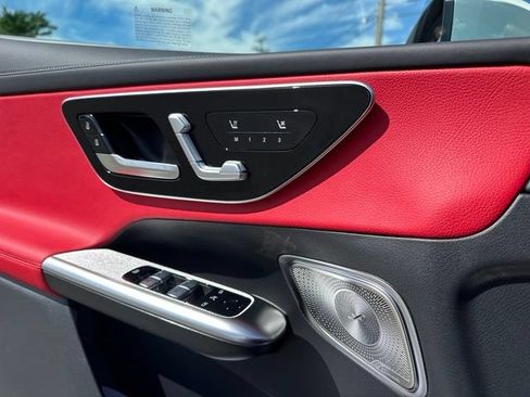 New 2026 Mercedes-Benz GLC 300 4MATIC image 12