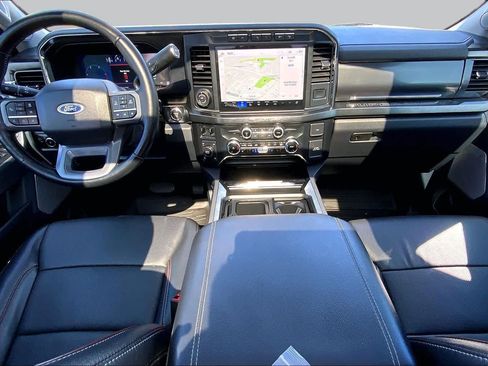Used 2024 Ford F250 Lariat w/ Lariat Ultimate Package AWD/4WD image 14