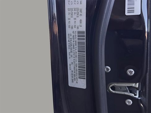 Used 2018 Jeep Compass Limited image 25