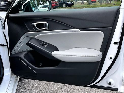 Certified 2025 Acura Integra image 26