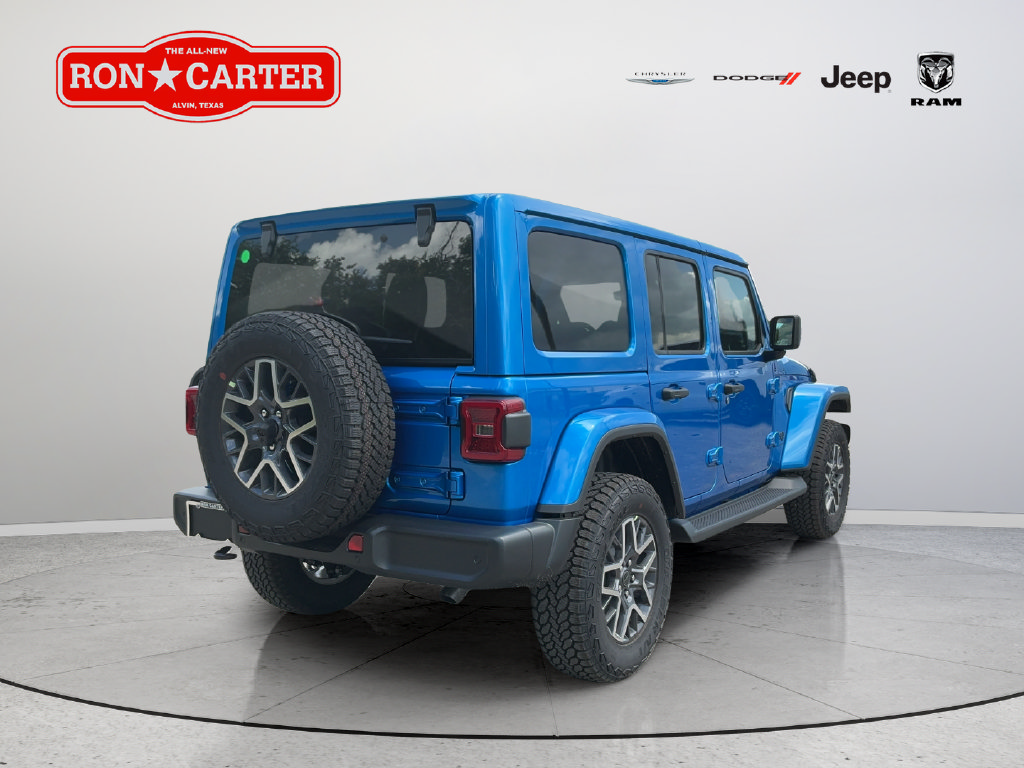 New 2026 Jeep Wrangler Unlimited Sahara AWD/4WD image 6