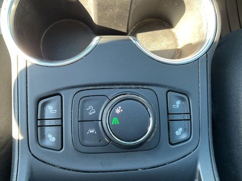 Used 2020 GMC Terrain SLT w/ Preferred Package image 12